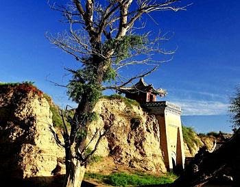 A scenic view of Zhangjiakou Nuanquan Huayan Temple