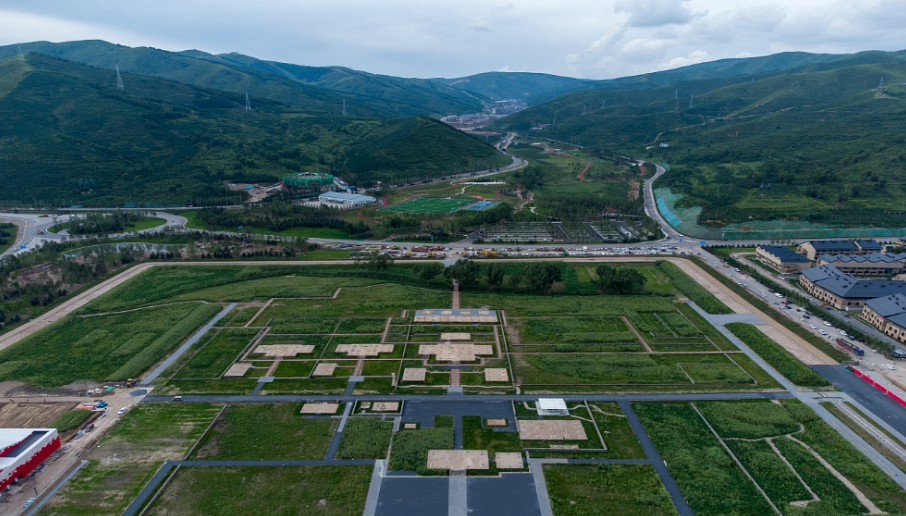 A scenic view of Zhangjiakou Prince City Site Chongli