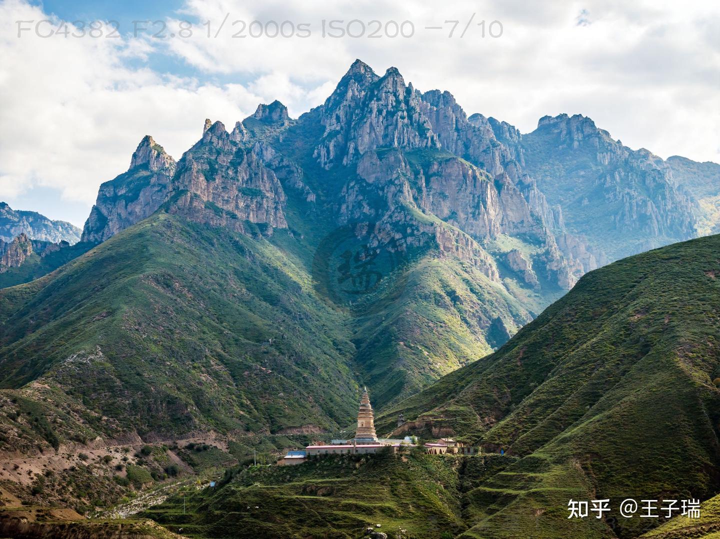 A scenic view of Zhangjiakou Shujiu Temple Pagoda