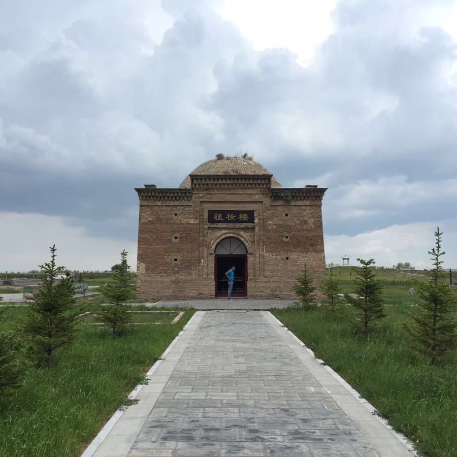 A scenic view of Zhangjiakou Shuzhuang Lou Yuan Tomb