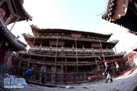 A scenic view of Zhangjiakou Weixian Guandi Temple