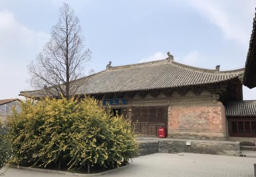 A scenic view of Zhangjiakou Weizhou Lingyan Temple