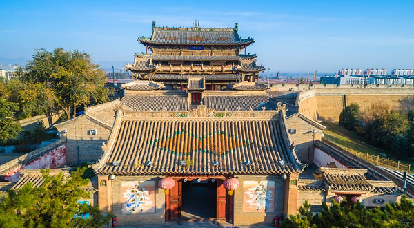 A scenic view of Zhangjiakou Weizhou Lingyan Temple