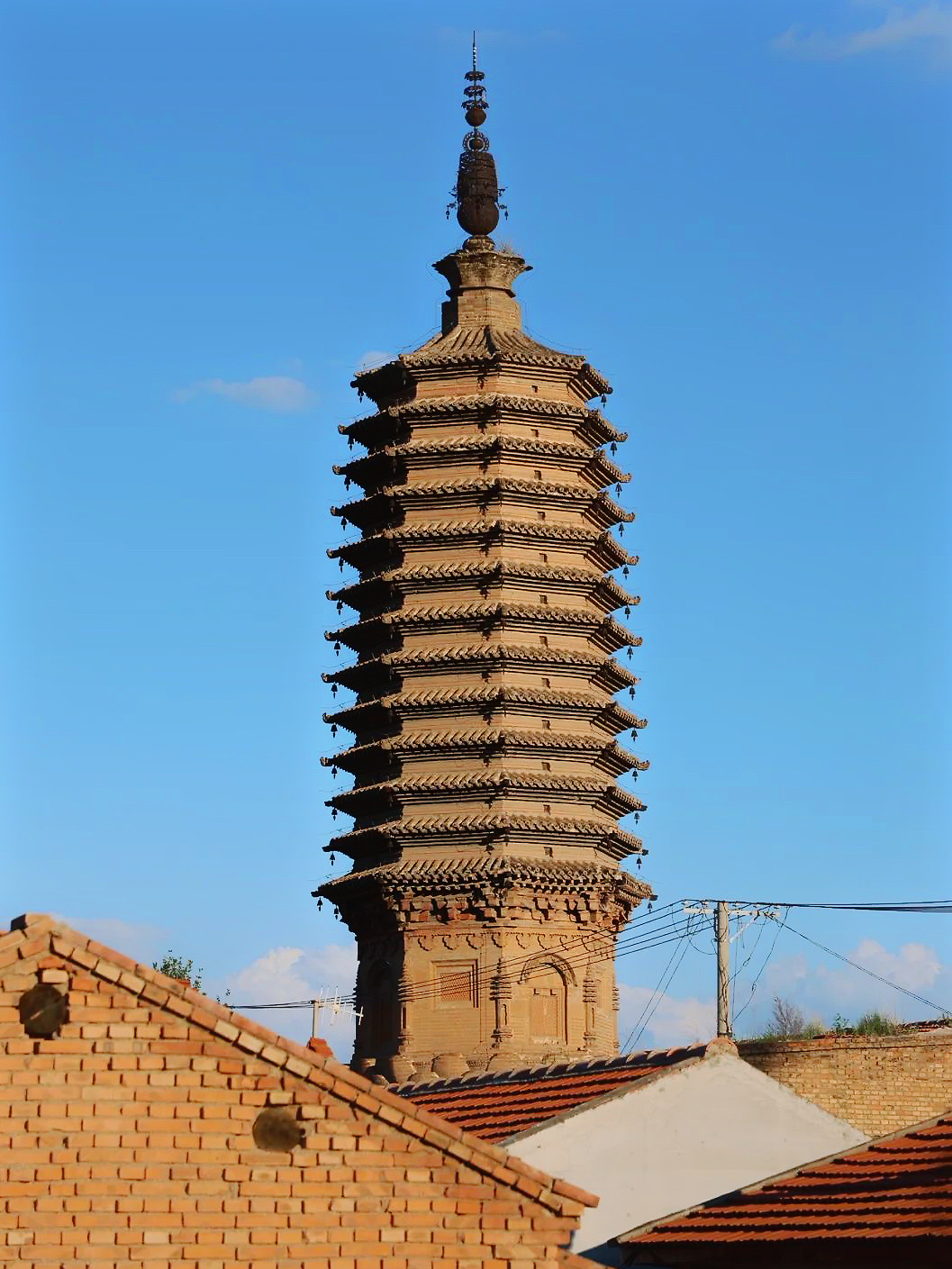 A scenic view of Zhangjiakou Weizhou Yuhuang Pavilion