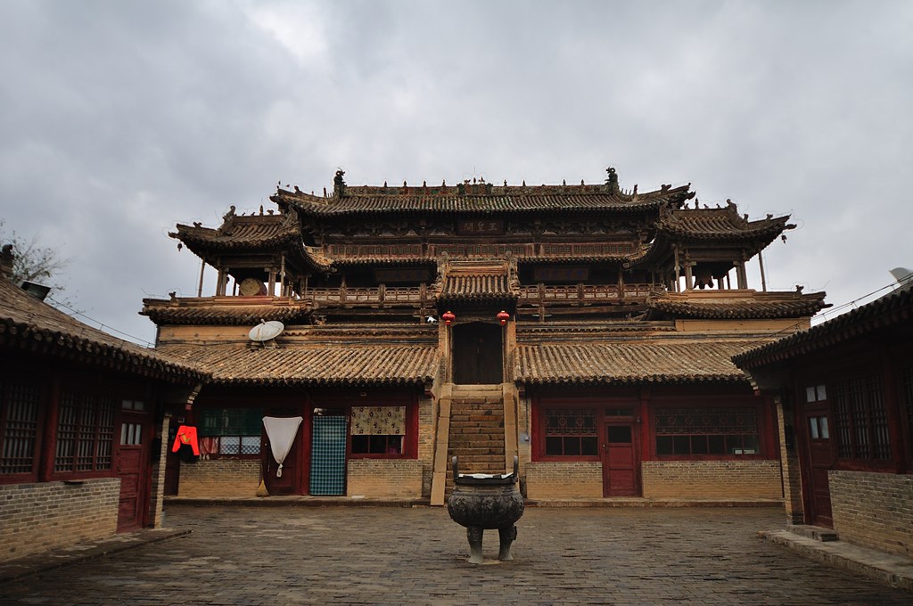 A scenic view of Zhangjiakou Weizhou Yuhuang Pavilion