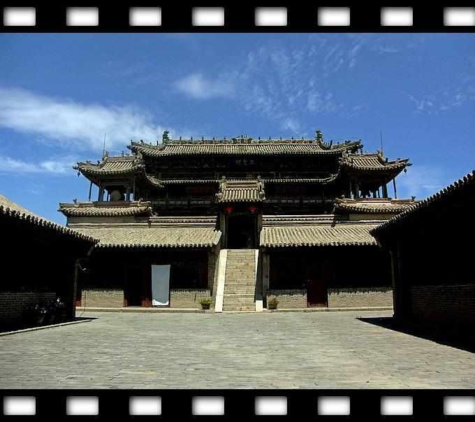 A scenic view of Zhangjiakou Weizhou Yuhuang Pavilion