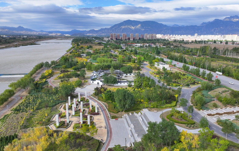 A scenic view of Zhangjiakou Xiaohongcheng Site