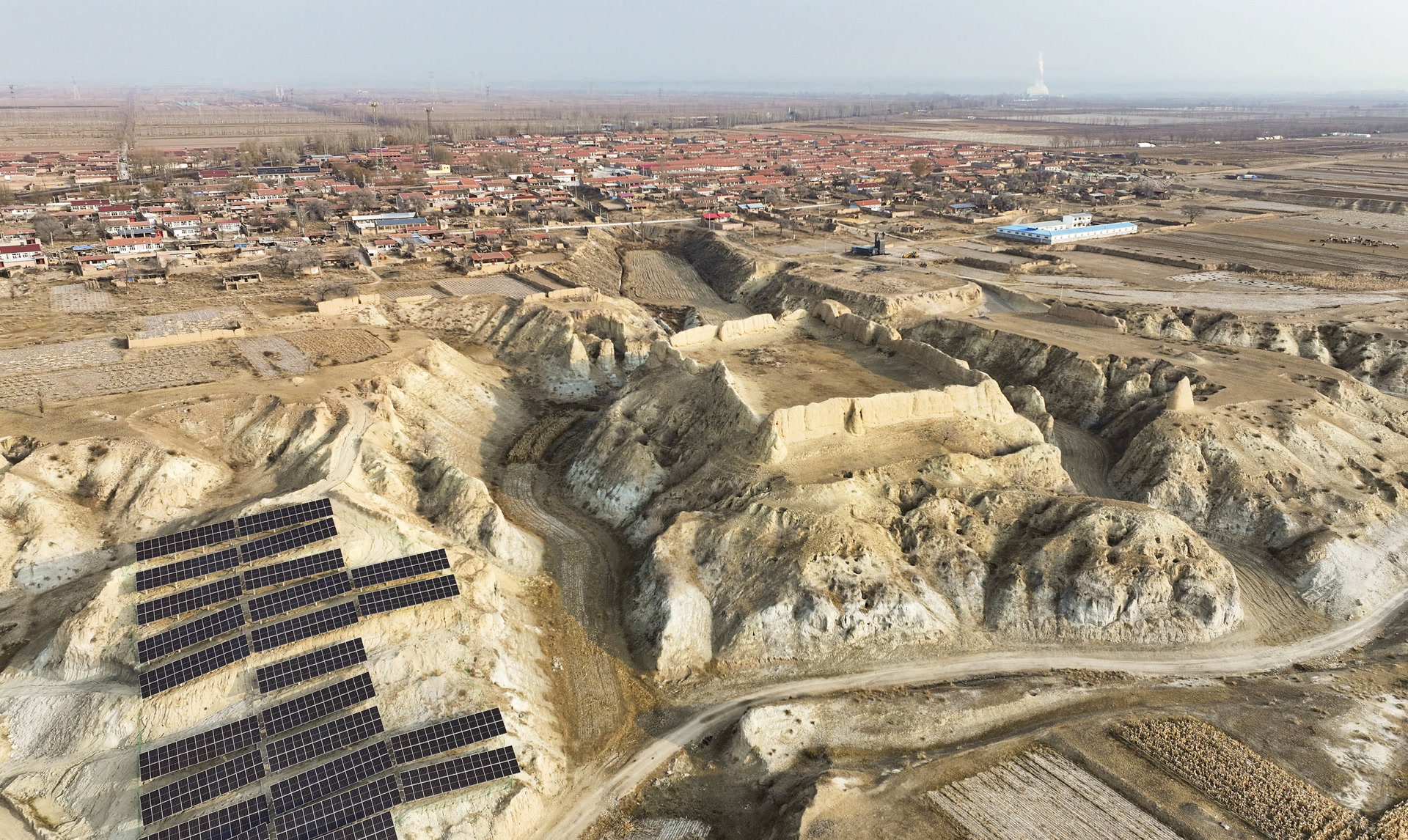 A scenic view of Zhangjiakou Xitu City Site Huaian