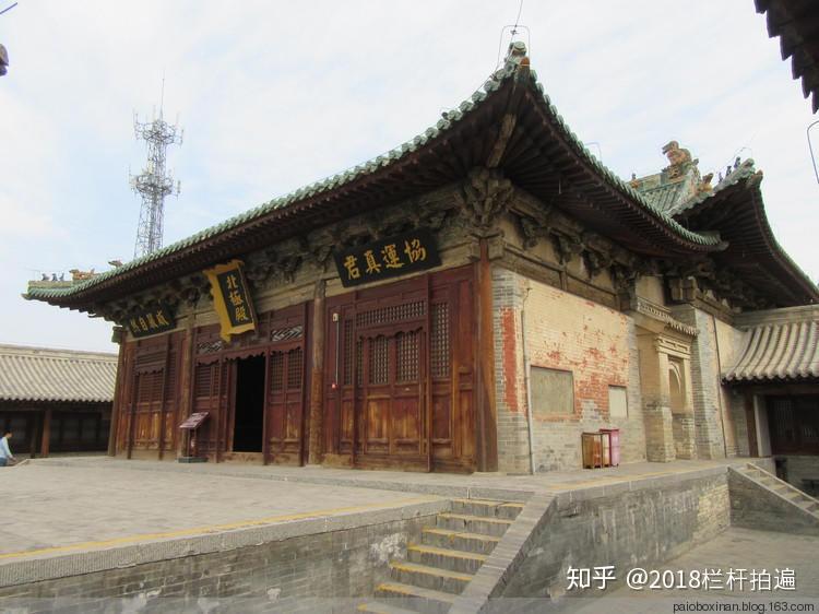 A scenic view of Zhangjiakou Zhenwu Temple