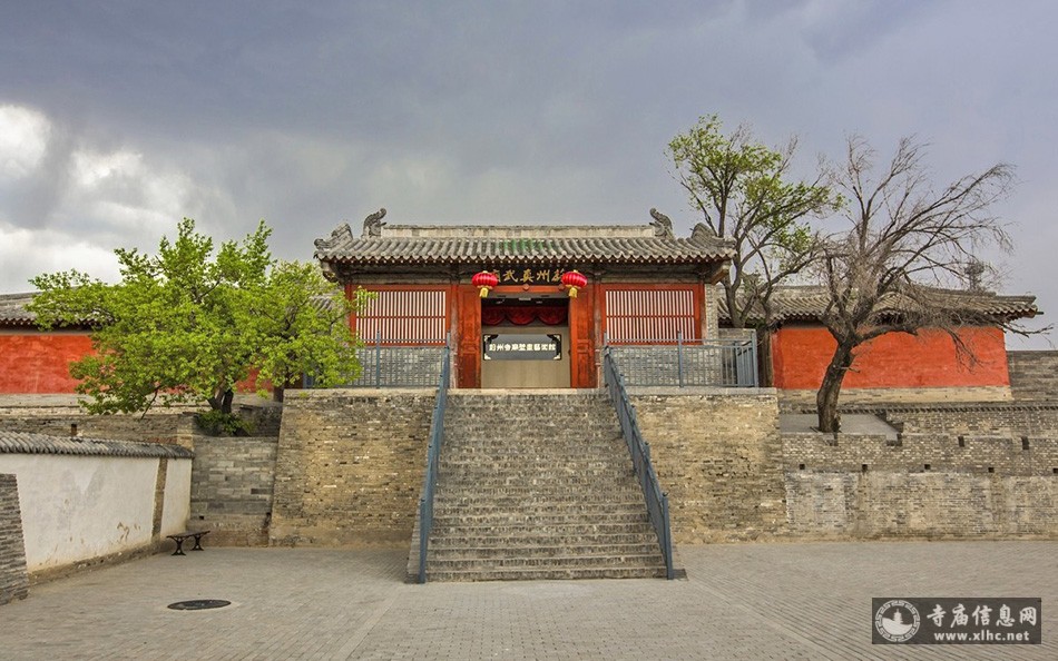 A scenic view of Zhangjiakou Zhenwu Temple