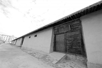 A scenic view of Zhangye Dongcang