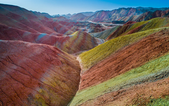 A scenic view of Zhangye Donghuishan Yizhi