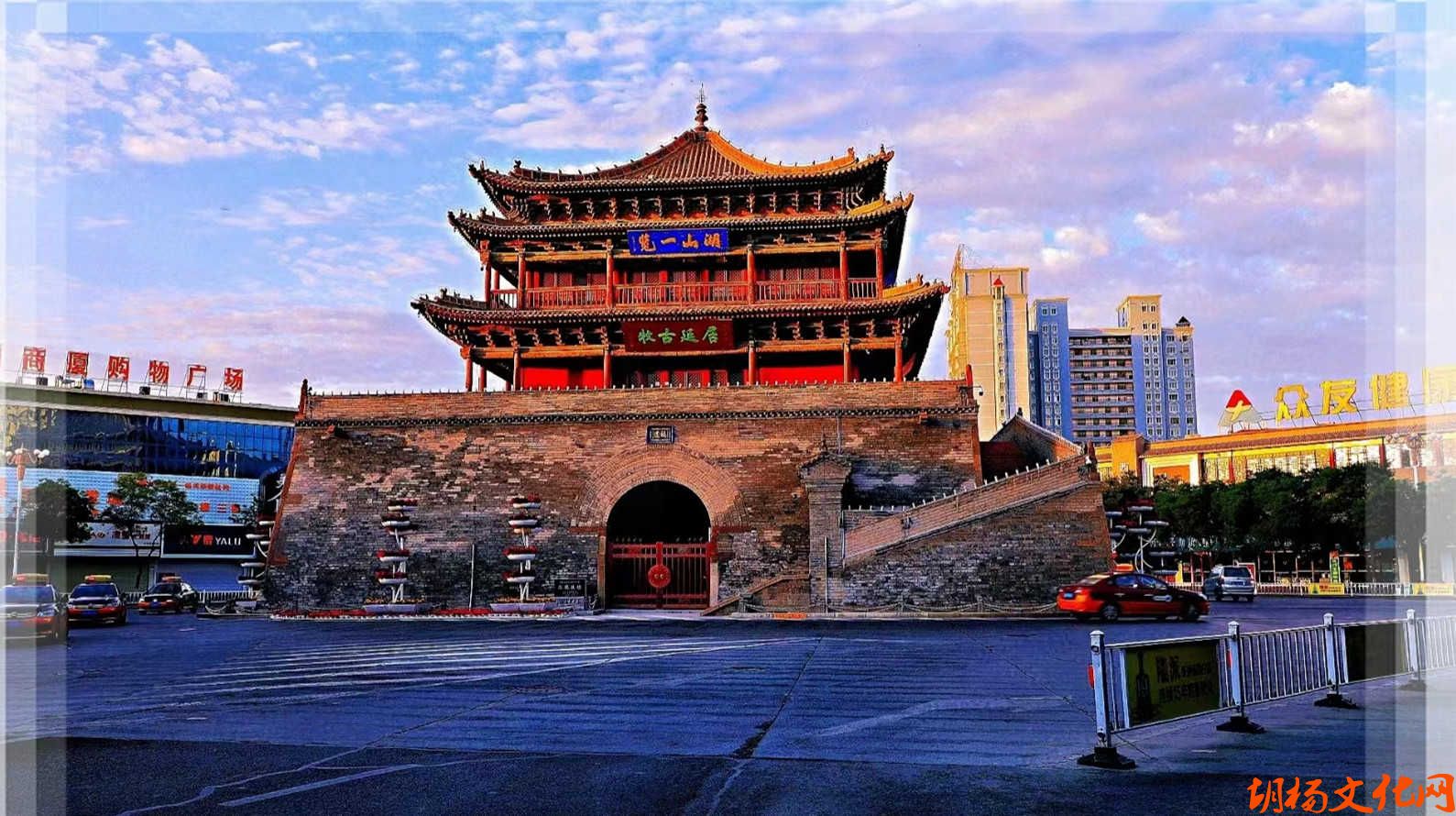 A scenic view of Zhangye Gulou
