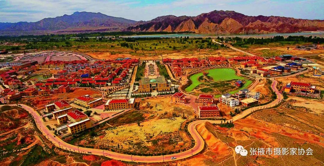 A scenic view of Zhangye Huiguan