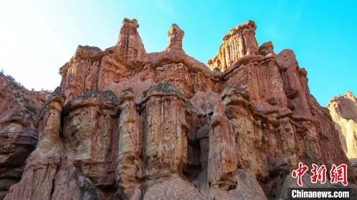 A scenic view of Zhangye Jiazidun Muqun