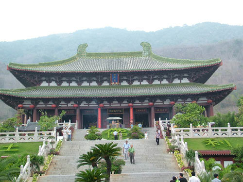 A scenic view of Zhangzhou Nanshangong