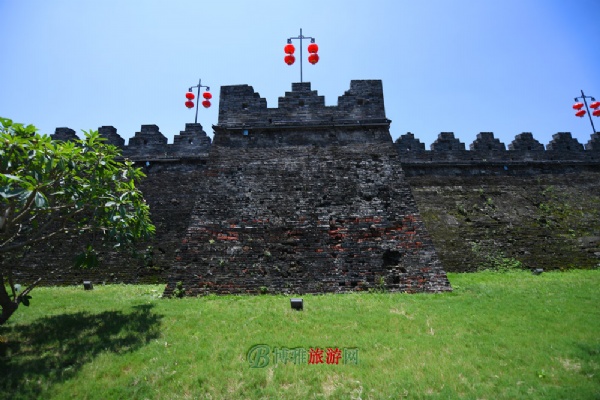 A scenic view of Zhaoqing Guchengqiang