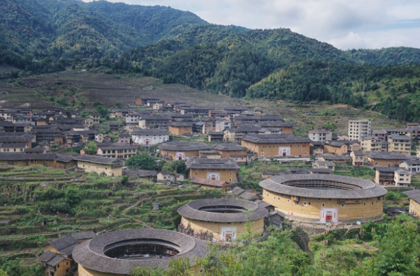 A scenic view of Zhengzhou Changcunhanmu