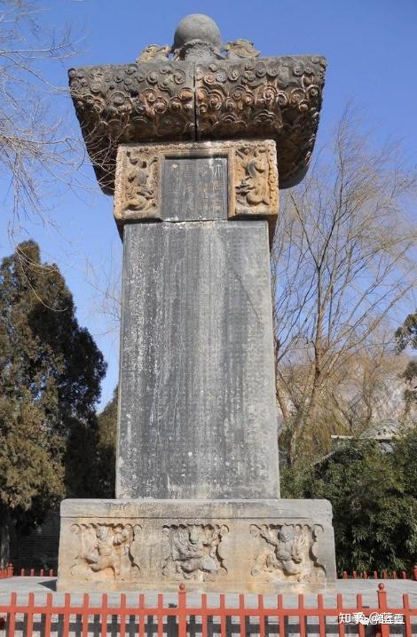 A scenic view of Zhengzhou Datangsongyangguan Jishengdeganyingzhisongbei