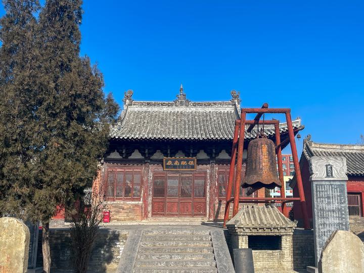 A scenic view of Zhengzhou Dengfengchengshuangmiao