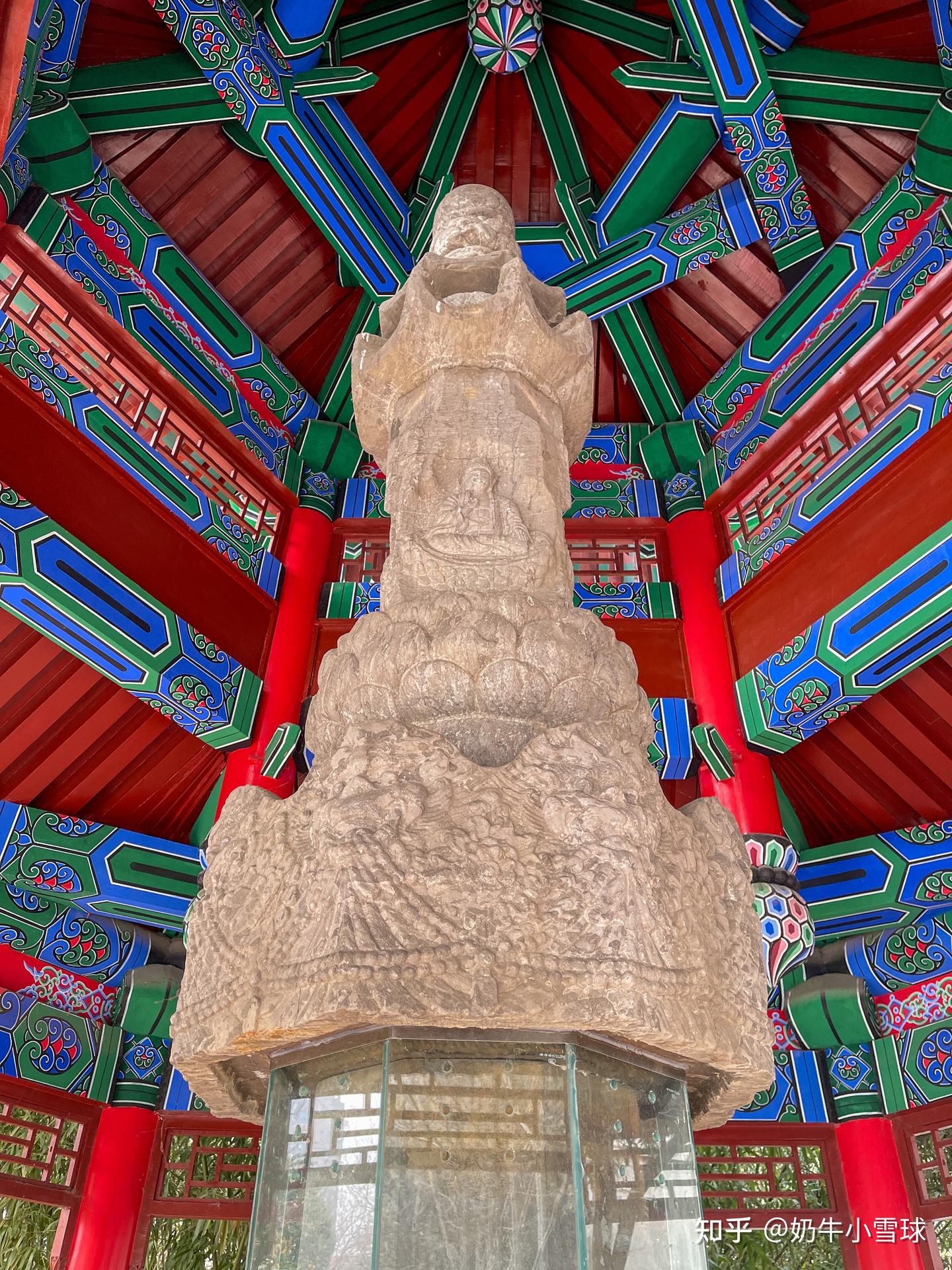 A scenic view of Zhengzhou Fodingzunshengtuoluonijingchuang