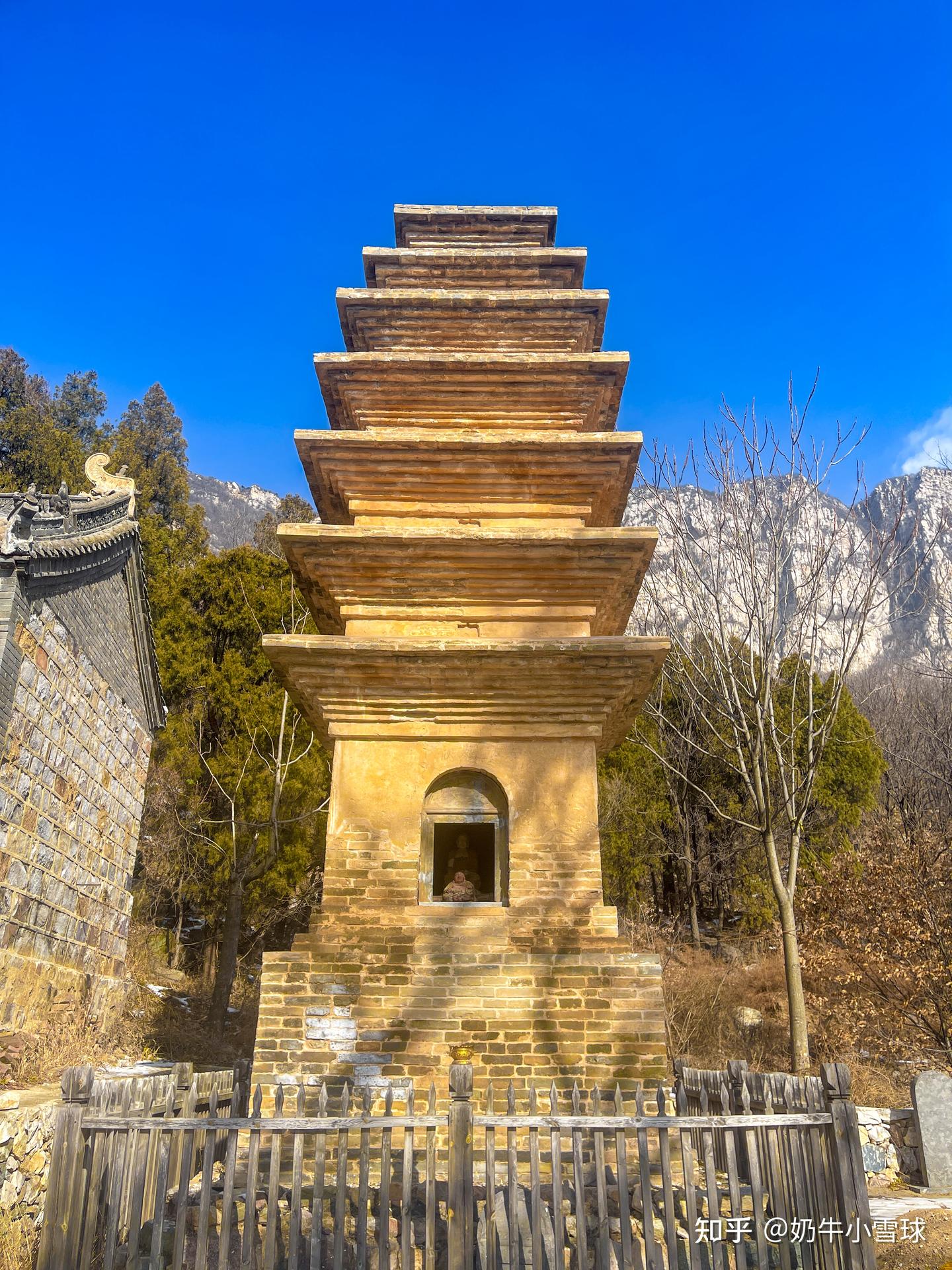 A scenic view of Zhengzhou Sanzuanta