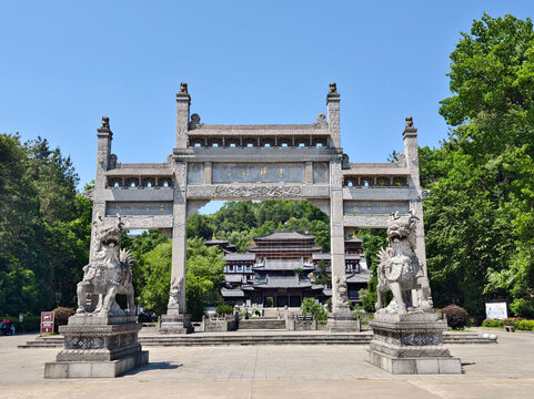 A scenic view of Zhengzhou Sanzuanta