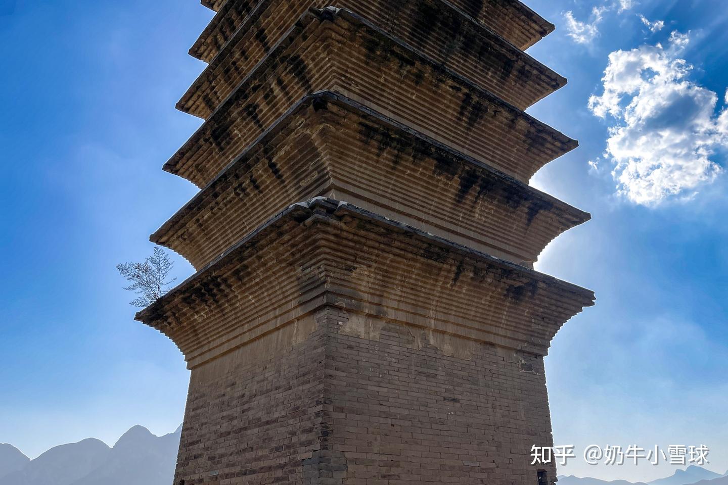 A scenic view of Zhengzhou Sanzuanta