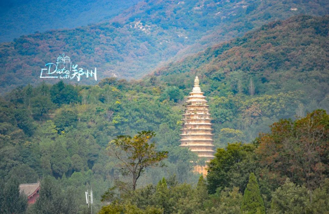 A scenic view of Zhengzhou Shoushengshishuangta
