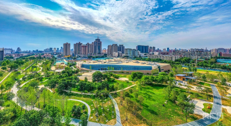 A scenic view of Zhengzhou Wangjinglouyizhi