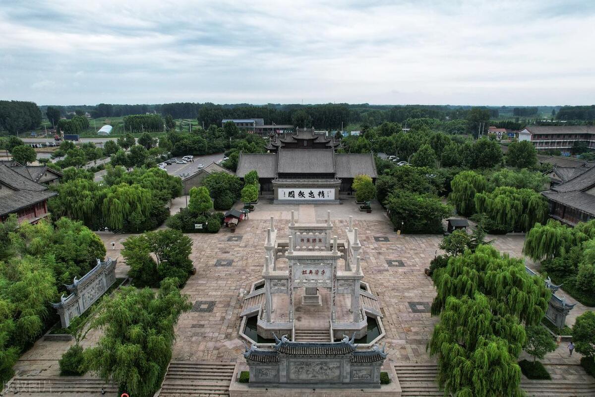 A scenic view of Zhengzhou Xingyanggucheng