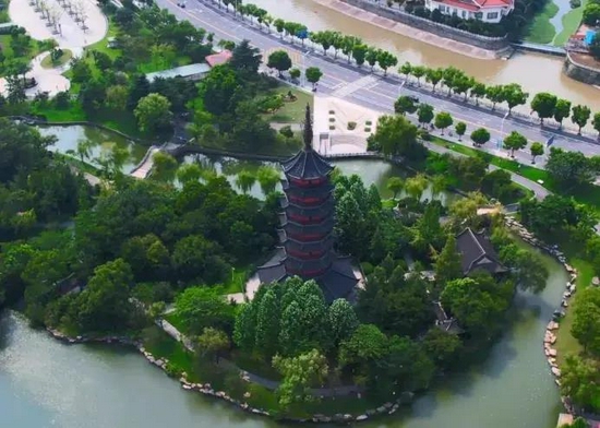 A scenic view of Zhenjiang Dayunhe Subitems