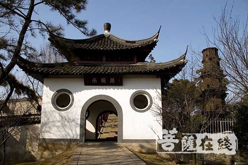 A scenic view of Zhenjiang Ganlusi Tieta