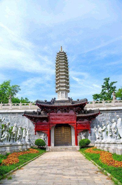 A scenic view of Zhenjiang Longchangsi