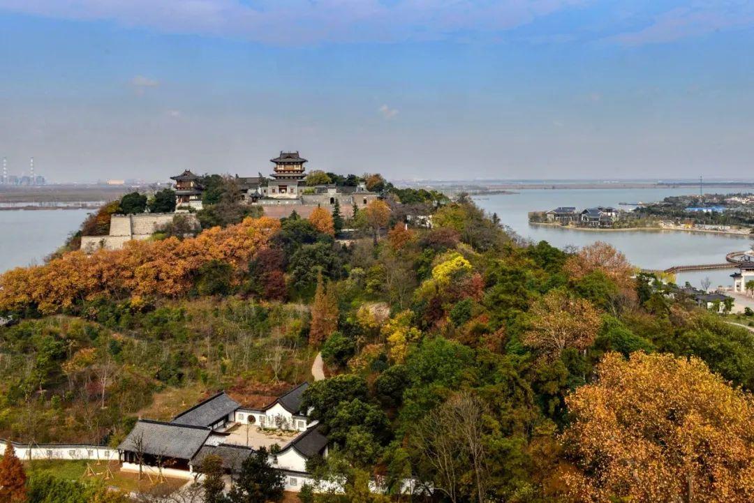 A scenic view of Zhenjiang Tiewengcheng Yizhi