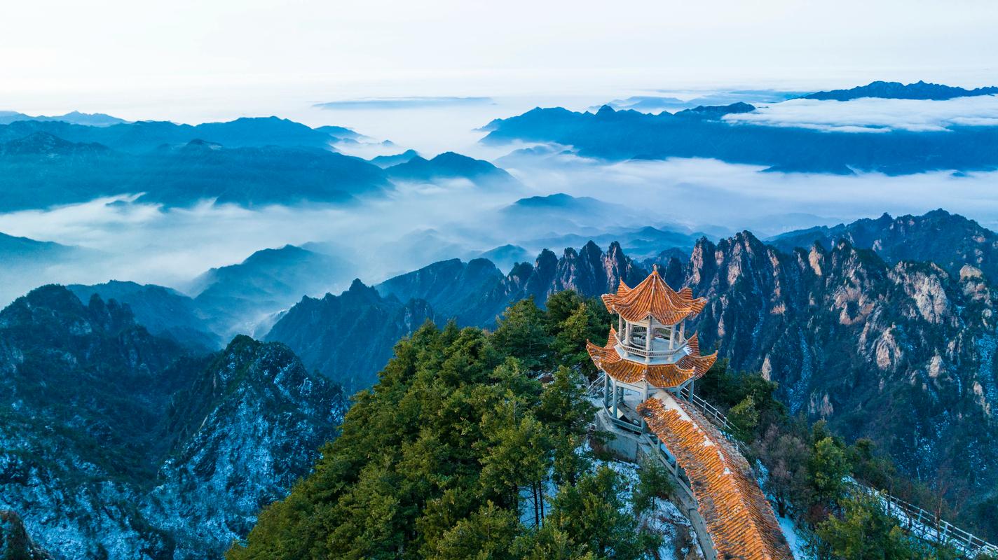 A scenic view of Zhenjiang Zhaoguan Shita