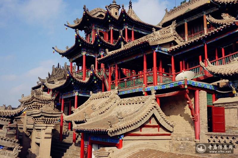 A scenic view of Zhongwei Gaomiao