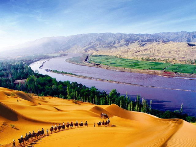A scenic view of Zhongwei Liuzhou Chengzhi