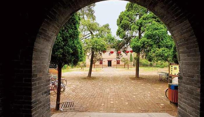 A scenic view of Zhoukou Yuanzhaiguminju