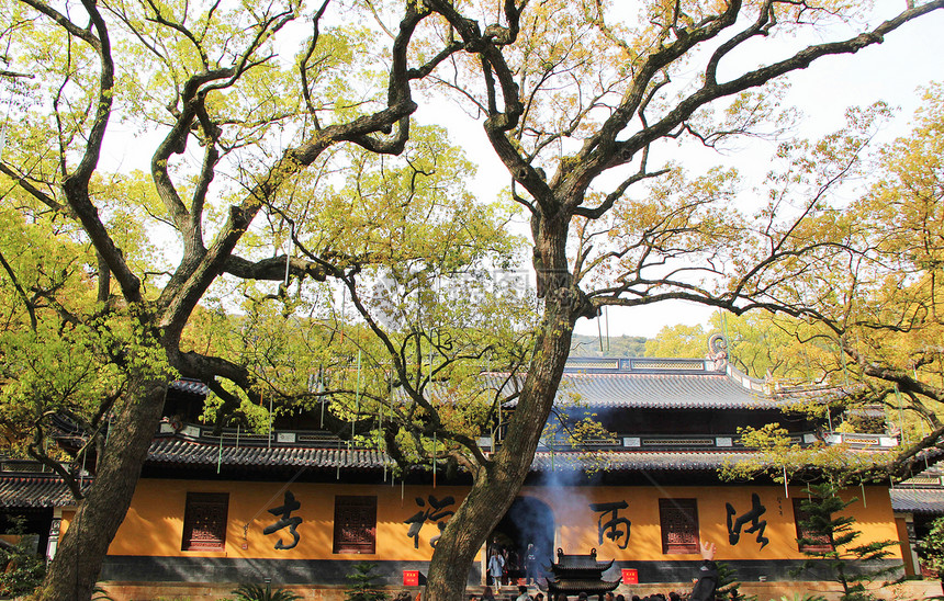 A scenic view of Zhoushan Fayu Si