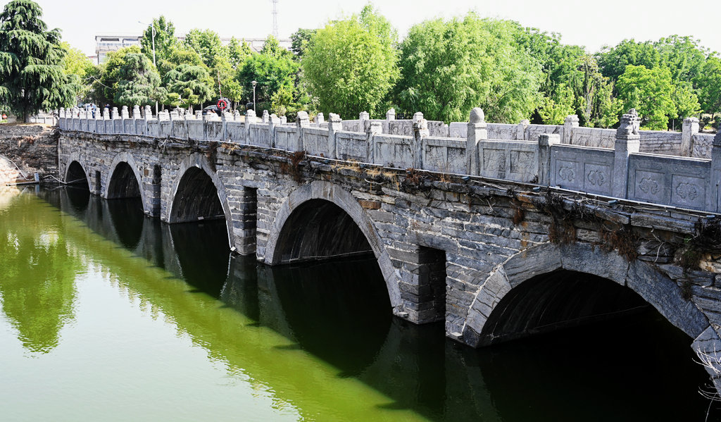 A scenic view of Zhumadian Runingshiqiao