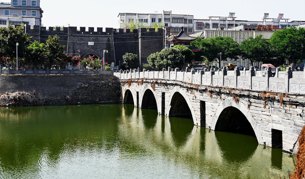 A scenic view of Zhumadian Runingshiqiao