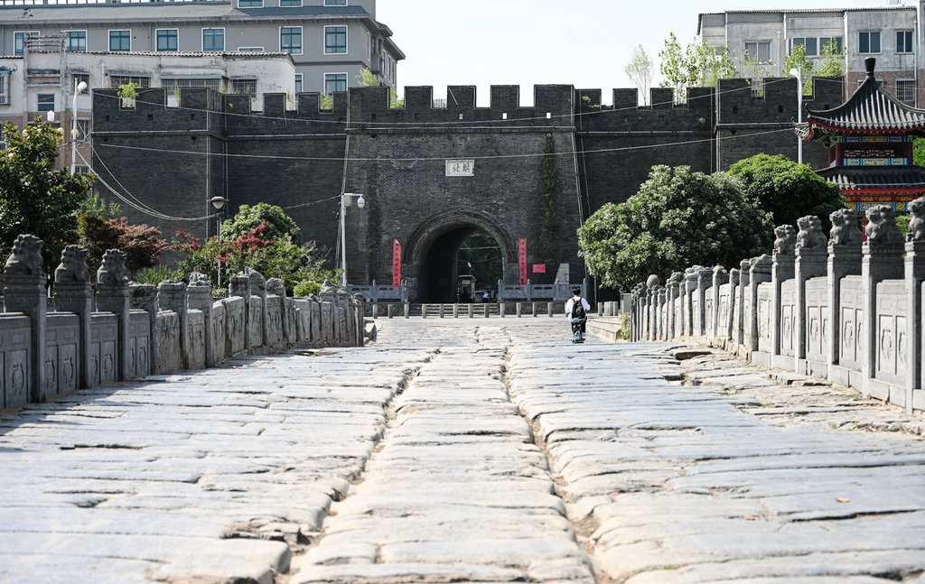 A scenic view of Zhumadian Runingshiqiao
