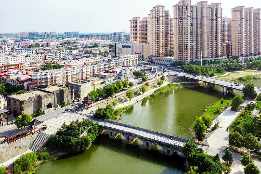 A scenic view of Zhumadian Runingshiqiao