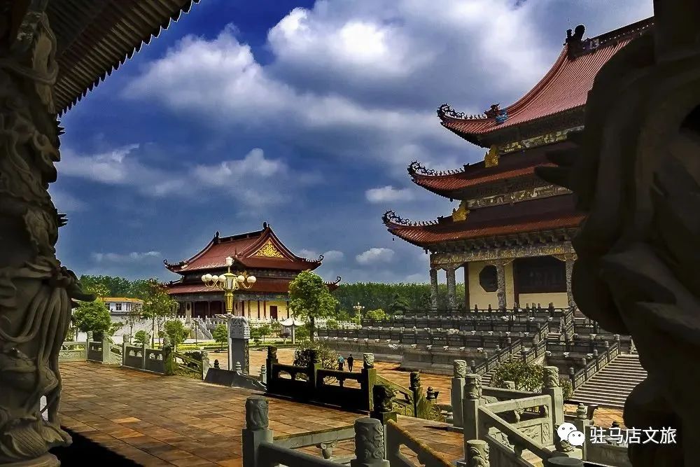 A scenic view of Zhumadian Tiantangsyizhi