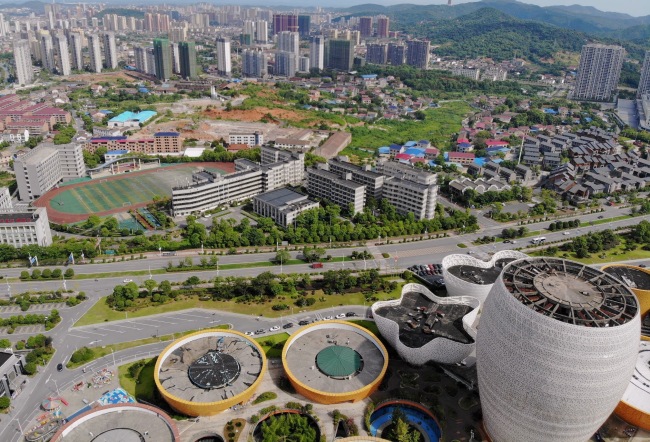 A scenic view of Zhuzhou Liling Yao