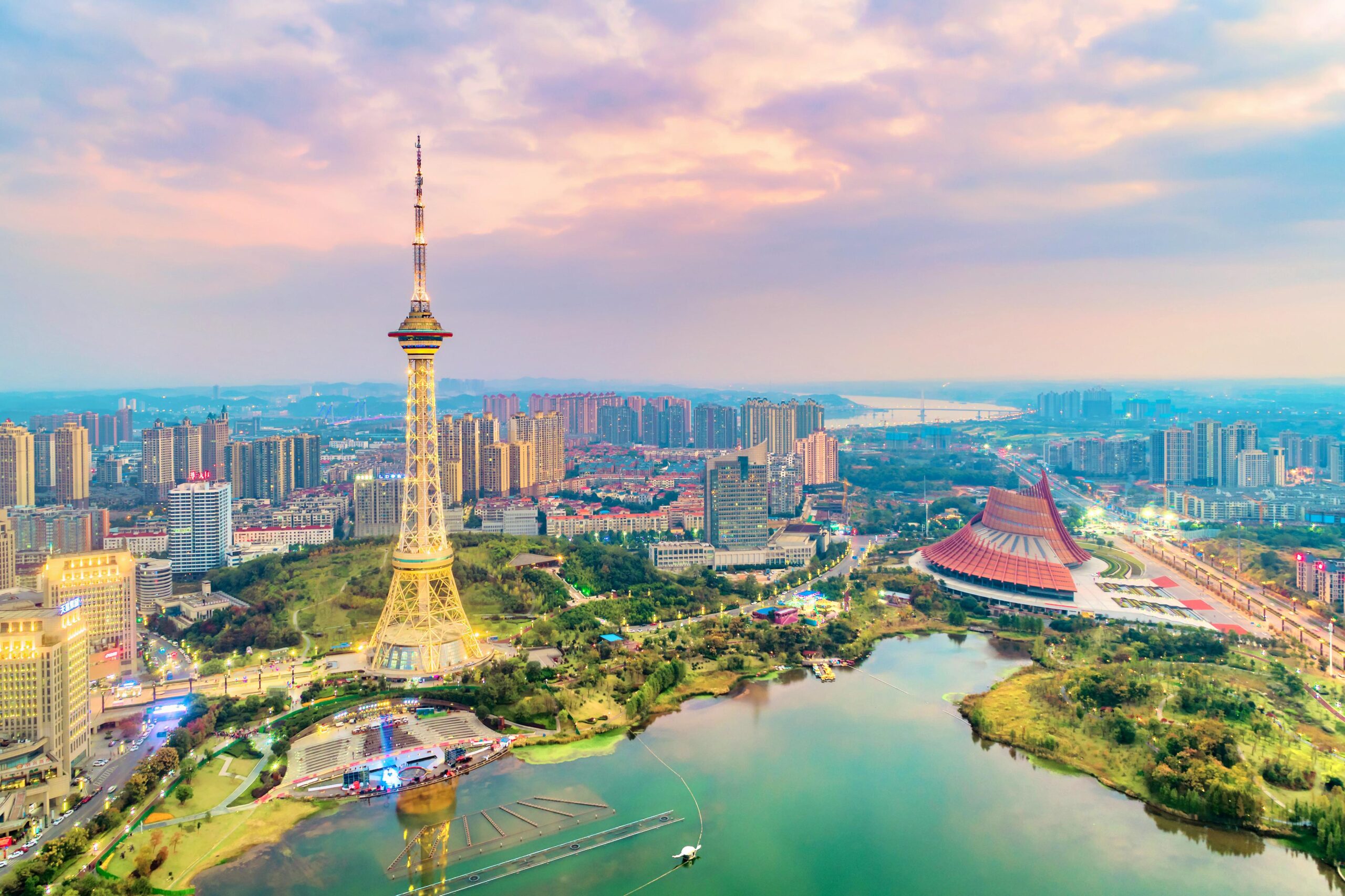 A scenic view of Zhuzhou Xianggan Geming Genjudi Jiuzhi