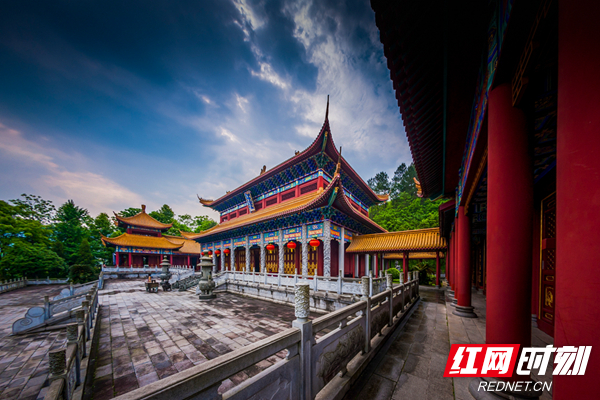 A scenic view of Zhuzhou Yandiling