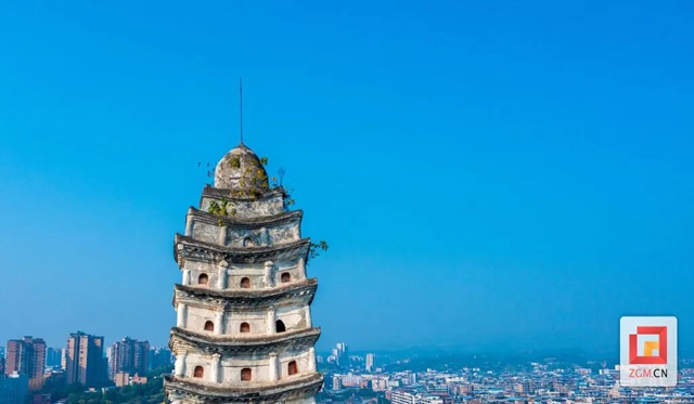 A scenic view of Zigong Rongxian Zhennanta