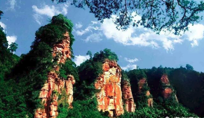 A scenic view of Zunyi Manaoshan Yingpan Yizhi